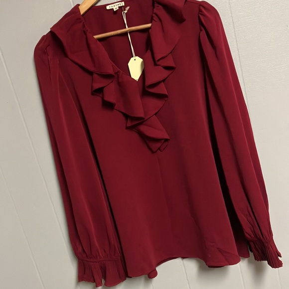 NWT Jodifl Shirt Blouse Top Large Burgundy V Neck Ruffle Details New with Tags - Picture 3 of 12